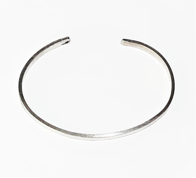 https://www.athenasilversmith.com/collections/bracelets/products/sterling-silver-bracelet-1 https://www.athenasilversmith.com/collections/bracelets/products/sterling-silver-bracelet-1