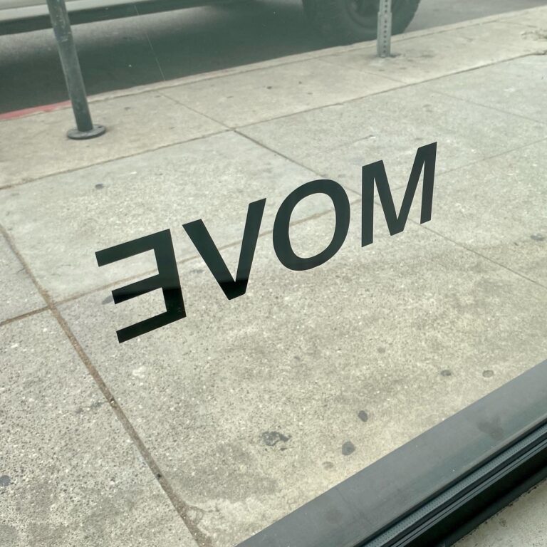 6787B92D 7BEC 4CEF 9F75 1FD1FA2F1340 768x768