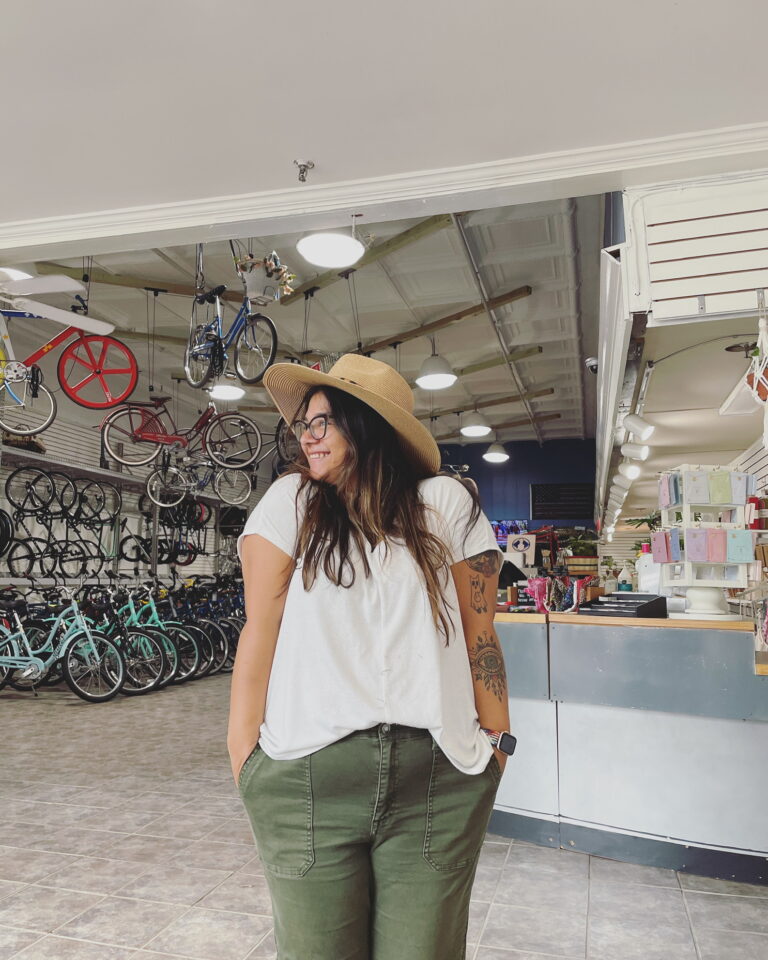 E608BCC2 EE57 470C AE5E 5883FE0DFEEB 768x960