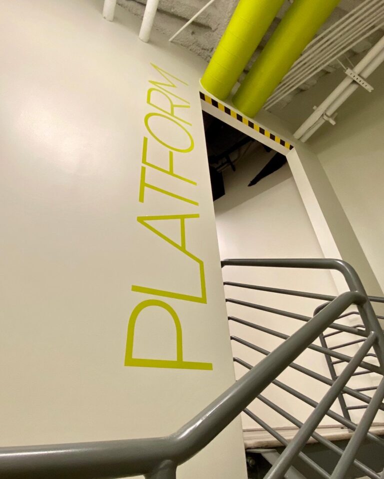 E8405C6F FC87 40EA 8631 94DC4FDEF6B2 768x957