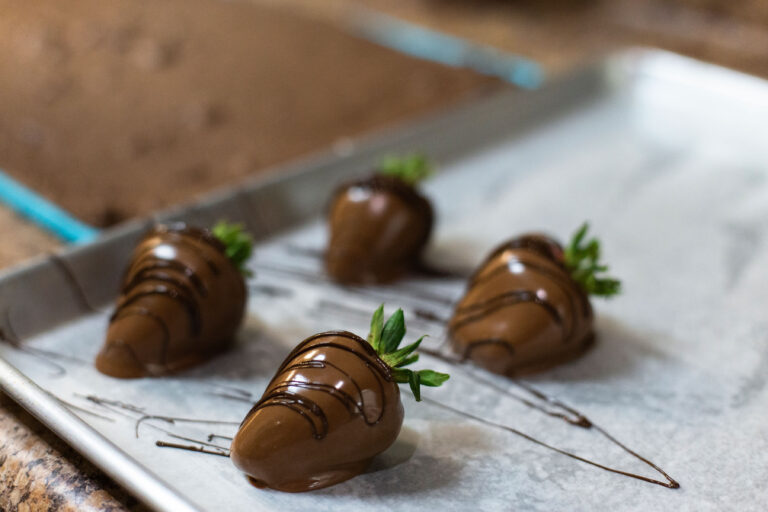 STRAWBERRIES DRIZZLE 4 768x512