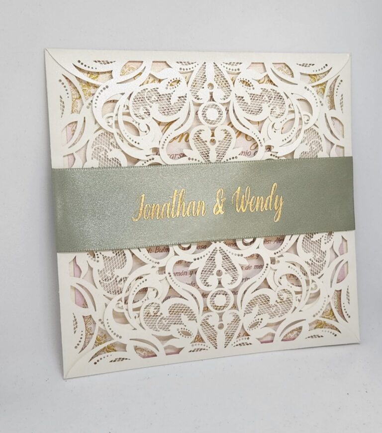 con liston personalizado 768x872