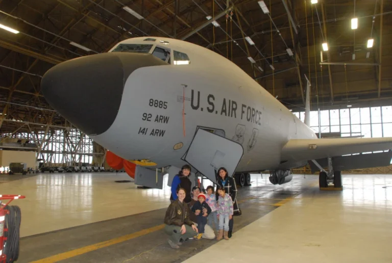 group with kc 135 lo rez 768x516