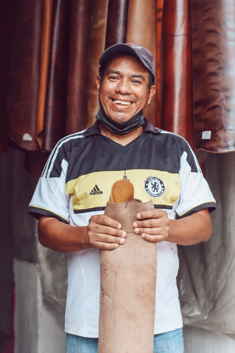 54A19C3C 0CA7 49C6 97F7 64DC7A914376 768x1152