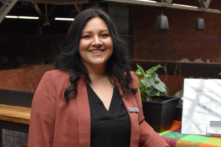 Headshot Ginelle pic 2022 1 768x512