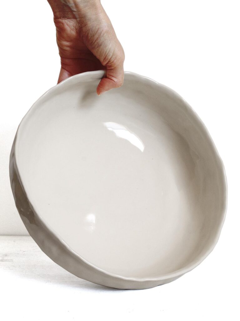 Barro by Lucrecia Pinched White Large Bowl 3 768x1026