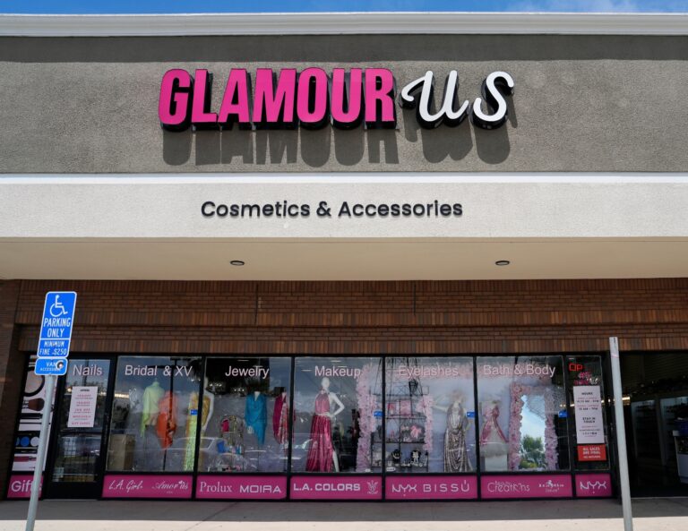 Glamour Us makeup cosmetics beauty supply nail supplies fashion accessories jewelry shop in Chula Vista San Diego. Mexican owned and Latina founded 16 768x593