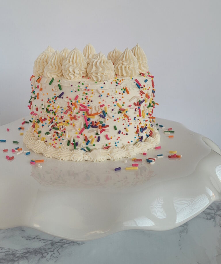 vanilla layer cake 768x915